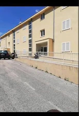 Paradise شقة تروغير